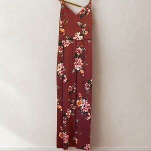 Fortune + Ivy Burgundy Floral Maxi Dress L Boho Flowy Slit Strappy Spring